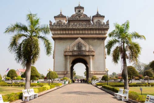 Patuxai Gate in Thannon Lanxing area of VientianePatuxai Gate in Thannon Lanxing area of Vientiane