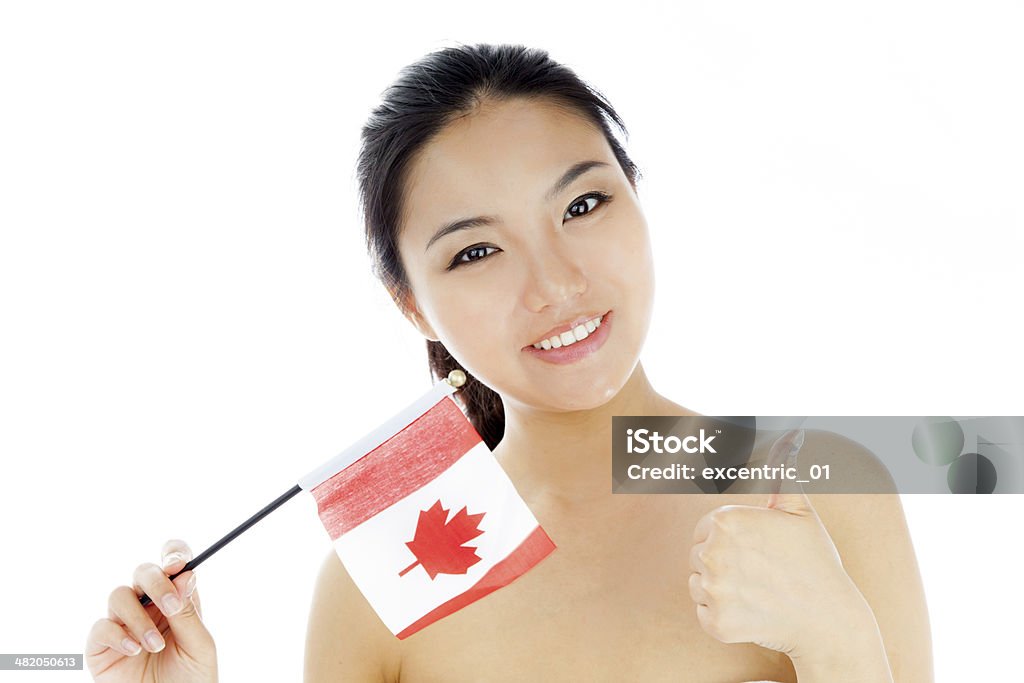 Attraente ragazza asiatica isolato su sfondo bianco - Foto stock royalty-free di Adulto