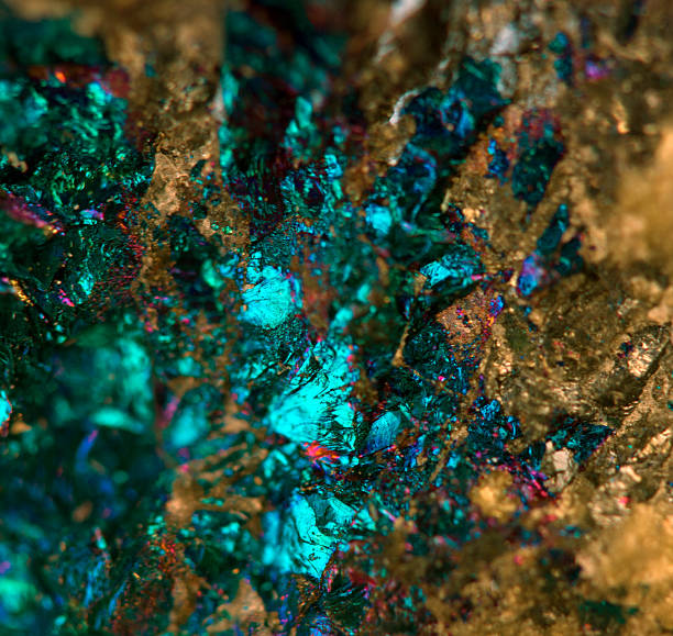 istock Crystal,nugget, gold, bronze, copper, iron. Macro. Extreme close 482053087