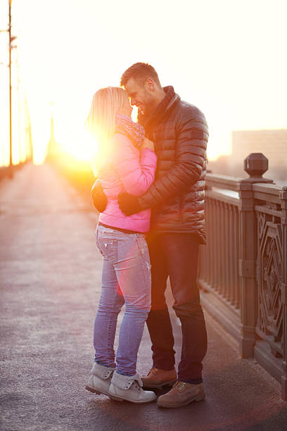 istock heterosexual couple in the city 482058615