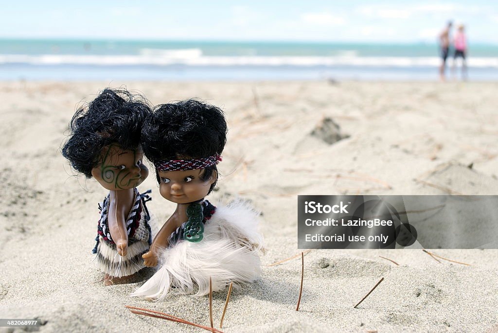 Maori Lembrança bonecos na praia, Nova Zelândia - Royalty-free Ao Ar Livre Foto de stock