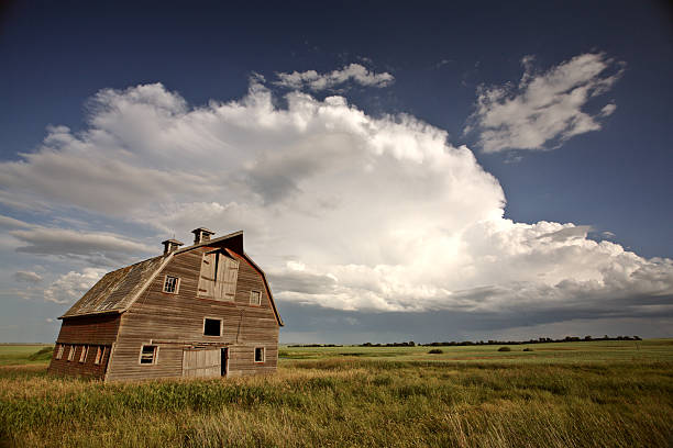 istock Storm clouds over Saskatchewan homestead 482077841