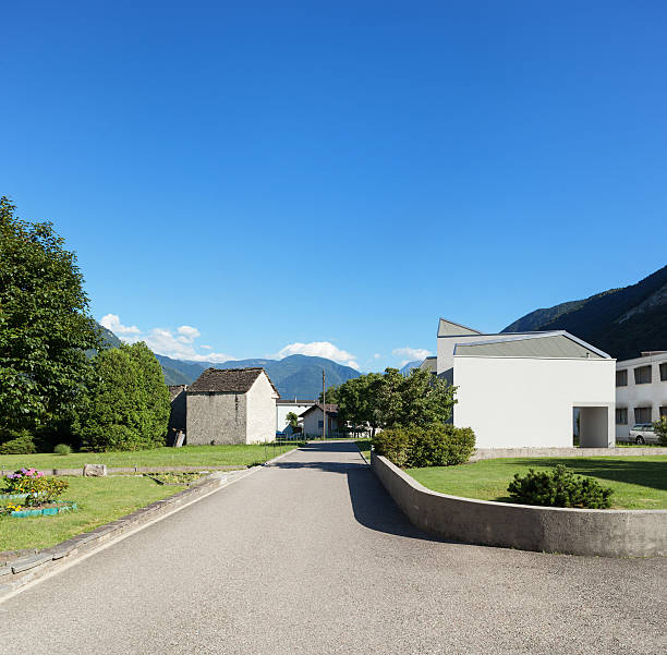 istock country road, outdoors 482084426