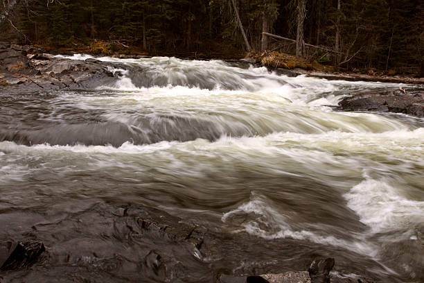 istock Waskusko Falls in Northern Manitoba 482115803