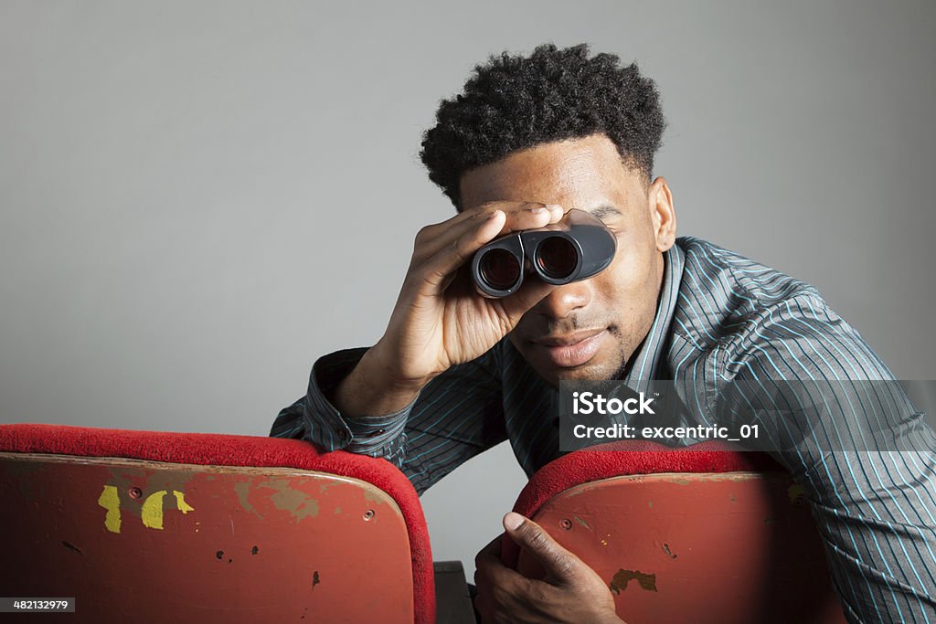 Афро-американский мужчина в театр изолированные на белом фоне - Стоковые фото 20-24 года роялти-фри