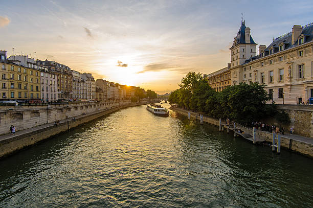 istock riverside of seine river in Paris 482154946