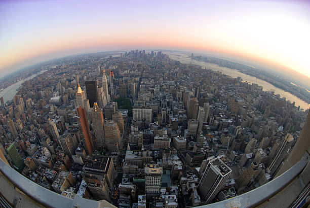 istock New York - Manhattan Skyline - Sunset 482262836