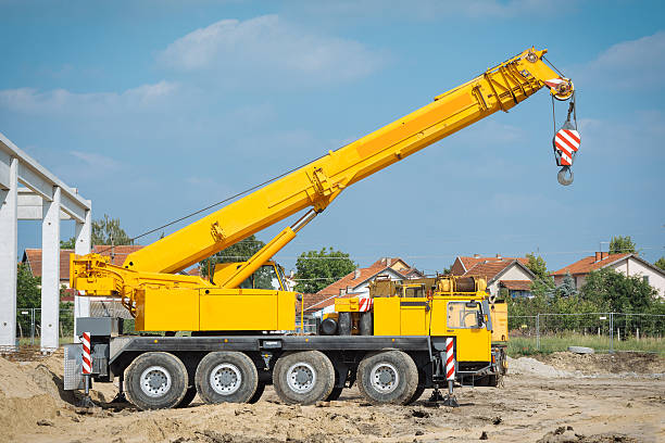 Mobile crane Mobile crane mobile crane stock pictures, royalty-free photos & images