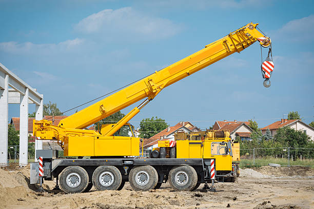 Mobile crane Mobile crane crane truck stock pictures, royalty-free photos & images