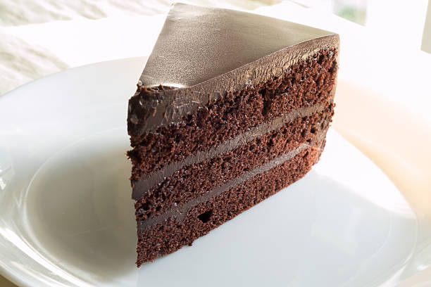 istock piece of chocolate cake 482284372