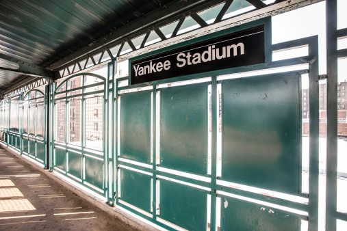 Estadio de los Yankee tren photo