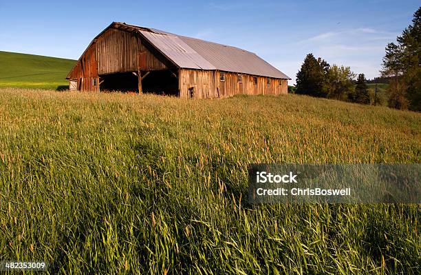 Caja De Equipo De La Industria De La Construcción Barn Palouse País Foto de stock y más banco de imágenes de Agricultura