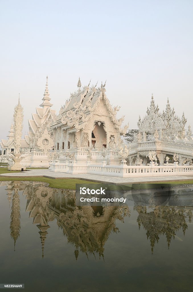 Wat Rong Khun, Tajlandia - Zbiór zdjęć royalty-free (Architektura)