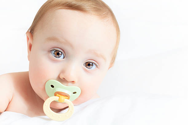 istock Angle Photo Baby Portrait Bed 482438507