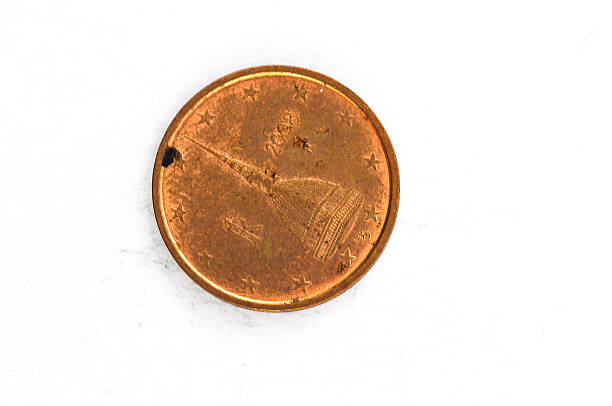istock 1 Euro cent Coin with Italian backside used look 482447364