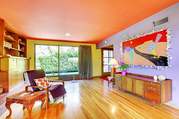 istock Retro bright living room with purple wall 482457699