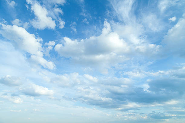 piękne lato niebo - cumulus cloud cloud cloudscape fluffy zdjęcia i obrazy z banku zdjęć