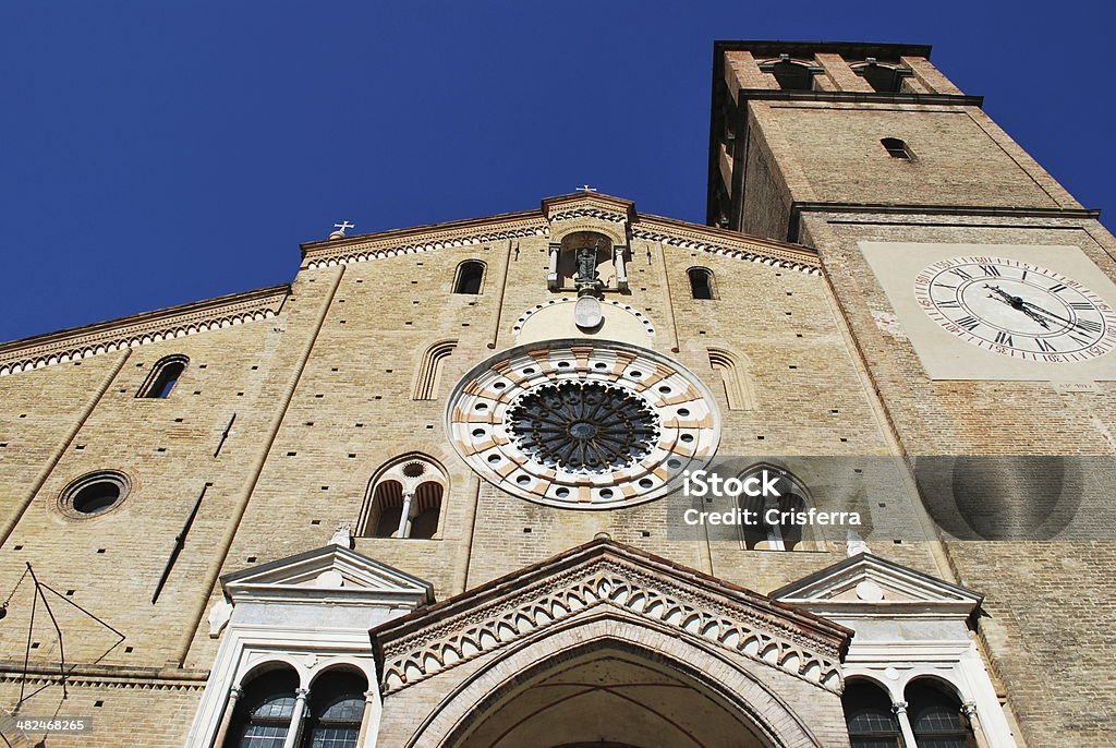 Facciata della Cattedrale, Lodi, Italia - Foto stock royalty-free di Lodi