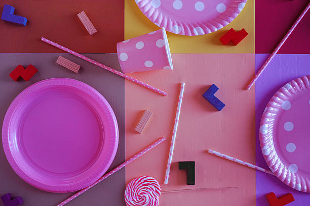 istock Pink Theme Birthday Party Decoration Plate Glass Candy 482483952