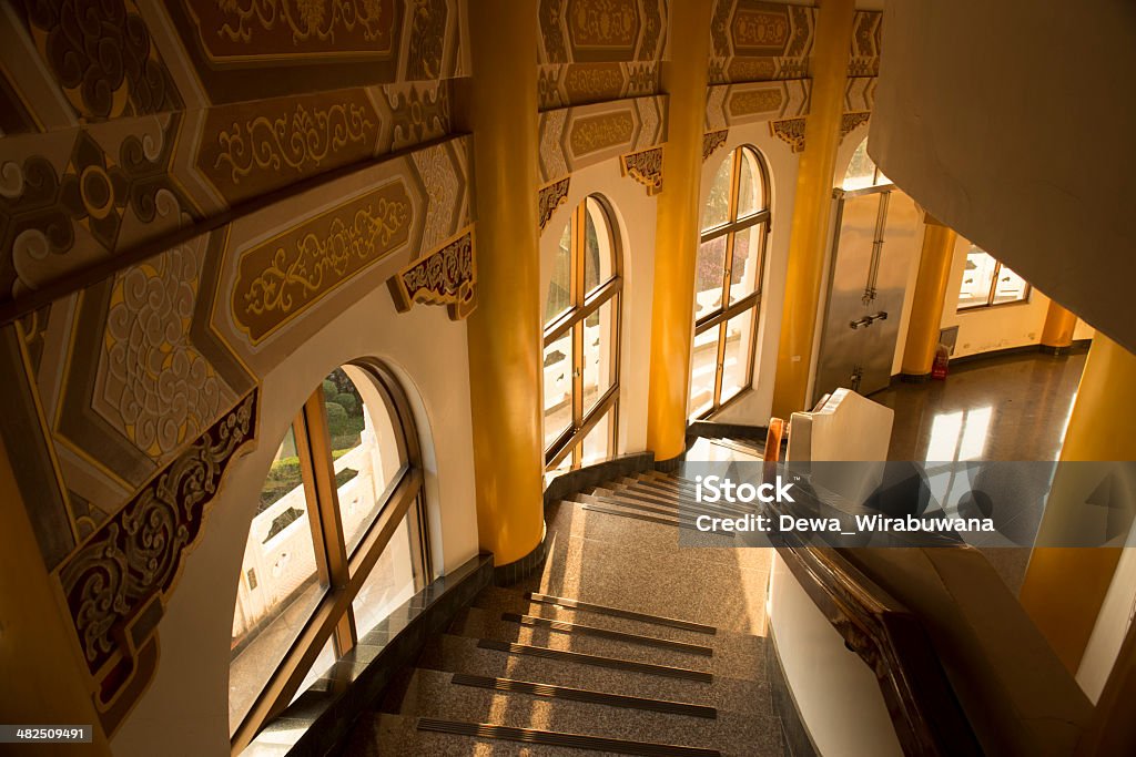 Escaliers du temple - Photo de Amour libre de droits