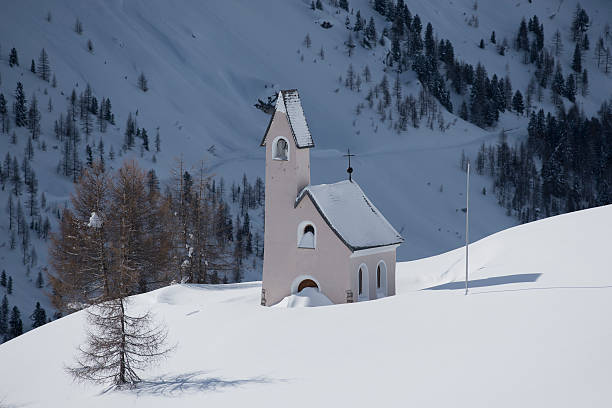 istock Church at Passo Gardena 482513773