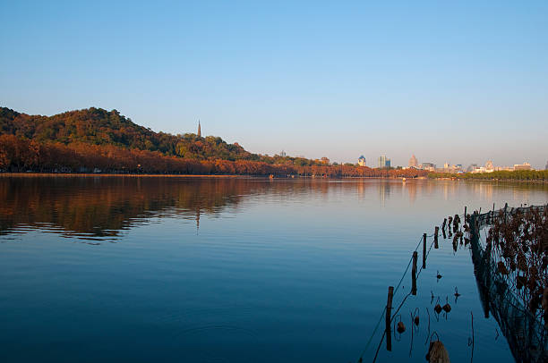 istock China Hangzhou West Lake 482518970