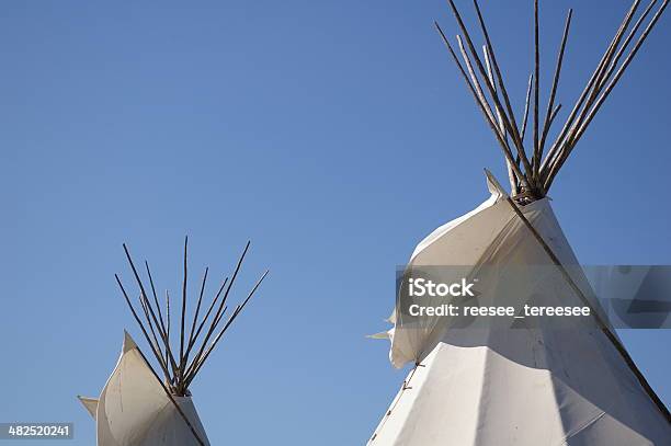 Indianerzelt Stockfoto und mehr Bilder von Blau - Blau, Camping, Fotografie
