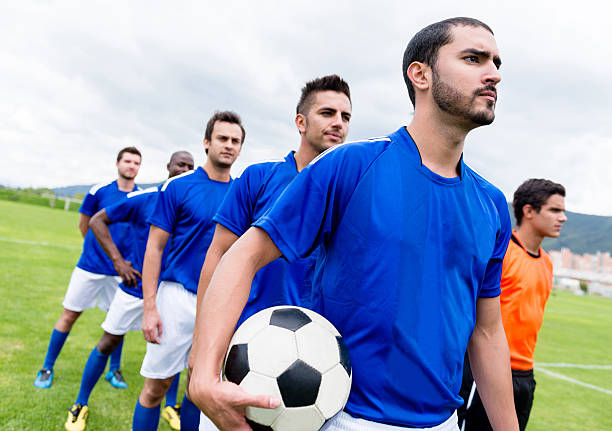 istock Football team 482523161