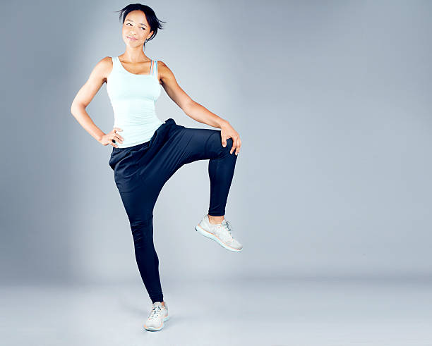 istock Fitness beautiful woman posing 482533734