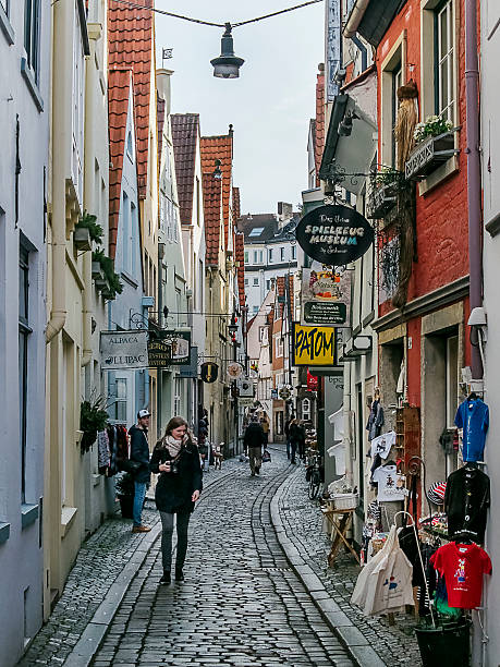 bremen - fusgänger - fotografias e filmes do acervo