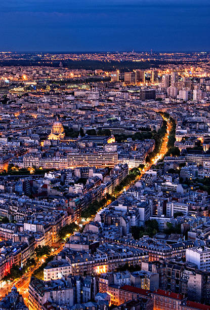 istock Trail of light travels through Paris by Night 482542506