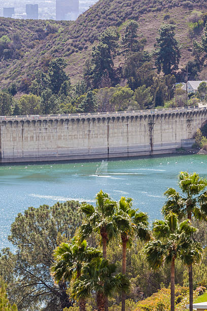 istock Hollywood Reservoir 482544835