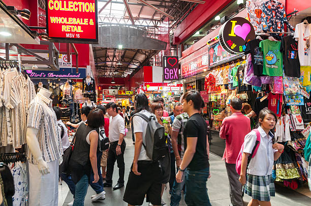 240+ Singapore City Street Pedestrian Zone Busy Stock Photos, Pictures