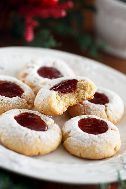 'cookies' - tea berry currant fruit imagens e fotografias de stock