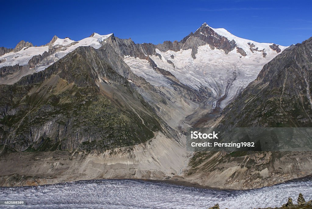 Glaciar Aletch la más larga en alpes - Foto de stock de Aire libre libre de derechos