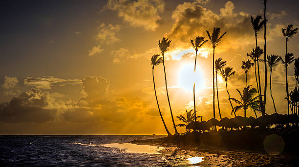 istock Sunrise over Caribbean sea 482611300
