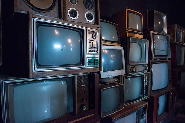 istock Pile of old televisions 482619884