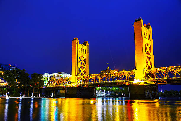 istock Golden Gates drawbridge in Sacramento 482639644