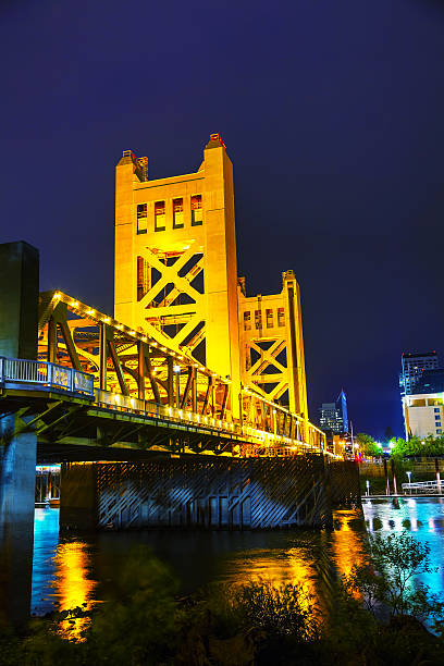 istock Golden Gates drawbridge in Sacramento 482639646
