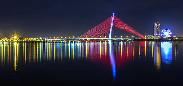 istock Tran Thi Ly bridge, Da Nang nightlife 482646502