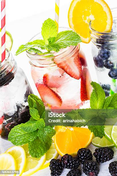 Condimento De Agua Foto de stock y más banco de imágenes de 2015 - 2015, Agua infusionada, Alimento