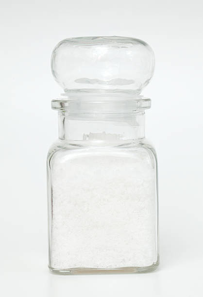 istock jar of sea salt 482661783