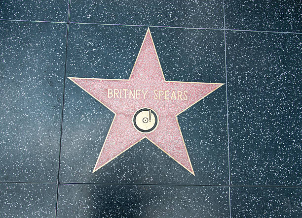 walk of fame голливудских звезд, бритни спирс - britney spears стоковые фото и изображения