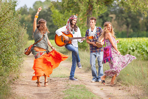 istock Hippie Group Playing Music and Dancing Outside 482673837
