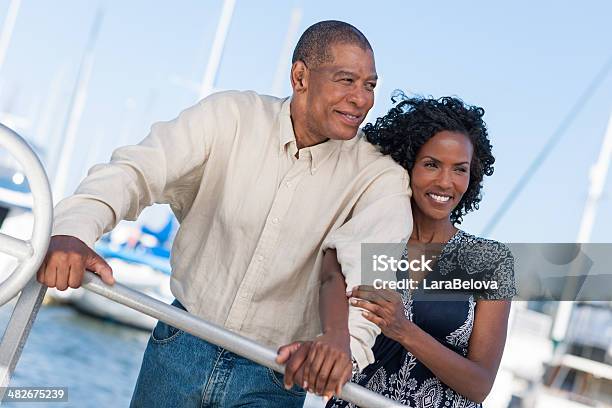 Photo libre de droit de Beau Couple banque d'images et plus d'images libres de droit de Adulte d'âge mûr - Adulte d'âge mûr, Afro-américain, Amour