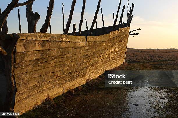 Noahs Arka O Zachodzie Słońca - zdjęcia stockowe i więcej obrazów Arka - Arka, Bez ludzi, Dania