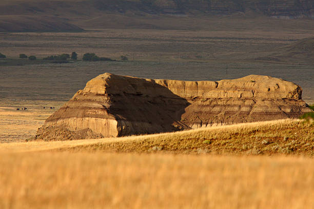 istock Castle Butte in Big Muddy Valley of Saskatchewan 482677389