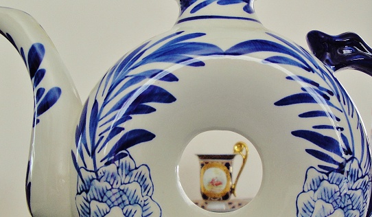 Ancient China Blue and white Porcelain Bottle Close-up