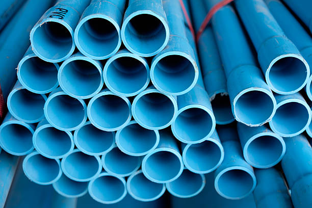 istock Arrange blue pipe in stock 482698938