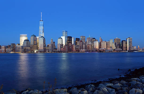 cidade de nova york - new jersey usa commercial dock cityscape - fotografias e filmes do acervo